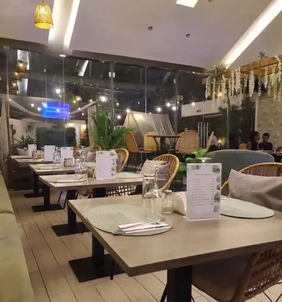 Mamma Mia Lounge