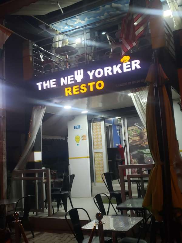 The New Yorker Resto