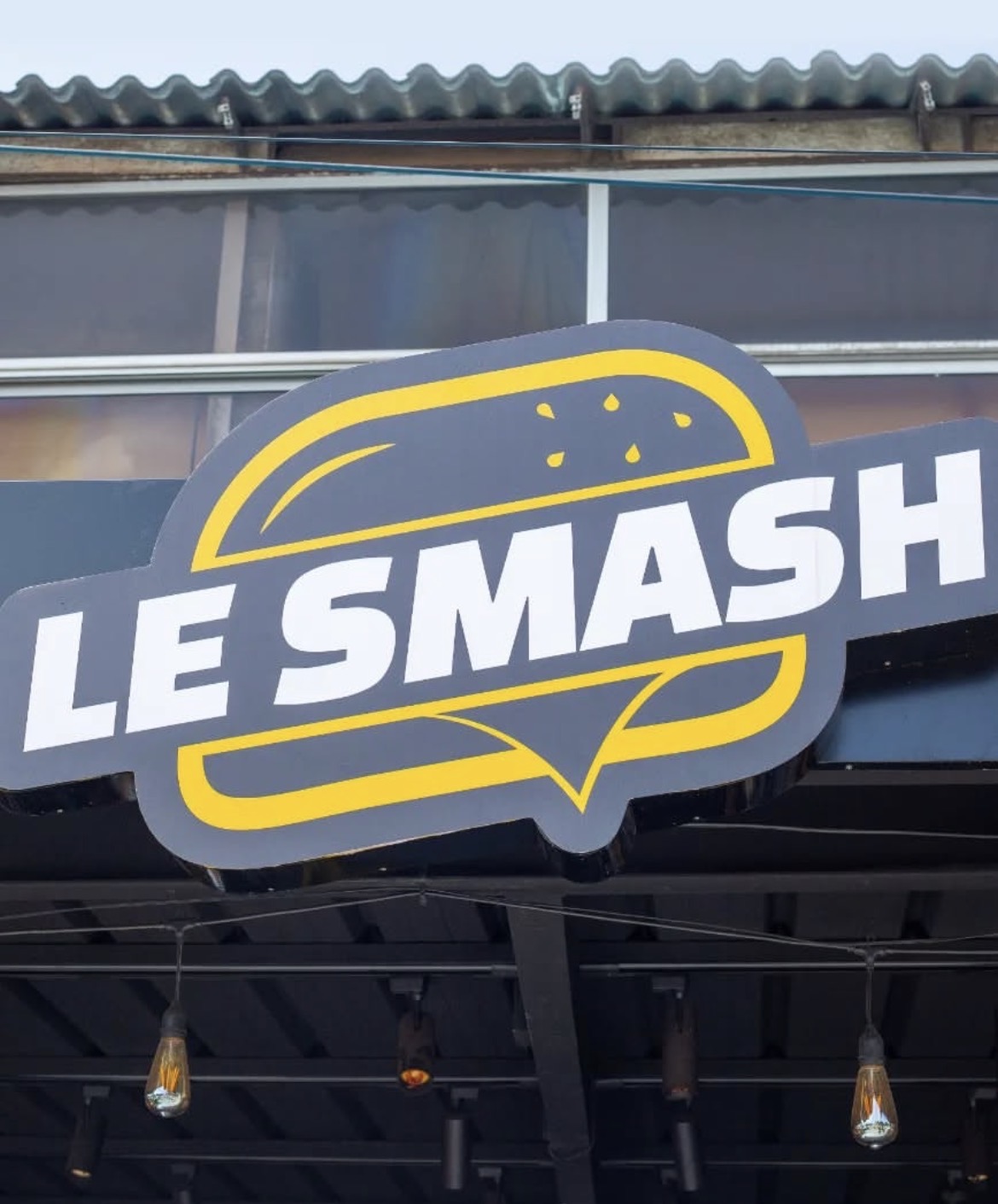 Le Smash